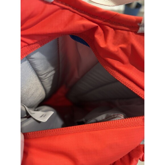 CamelBak Rogue Light Bike Hydration Pack 70oz Red Hiking Backpack Travel Bag - Picture 7 of 7